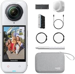 Insta360 X5 Pack Essentiels Blanc satiné - caméra 360 8K étanche, Basse lumière de Pointe, Perche à Selfie Invisible, objectifs Robustes et remplaçables, 3h d'autonomie