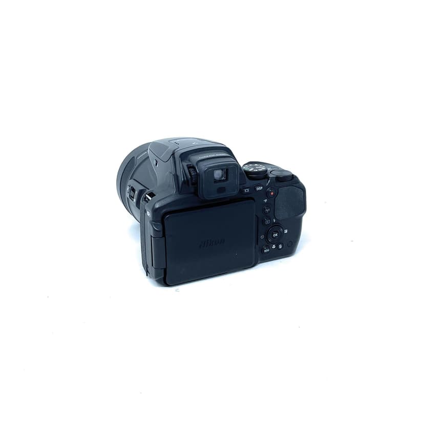 Nikon Coolpix P900 - 4