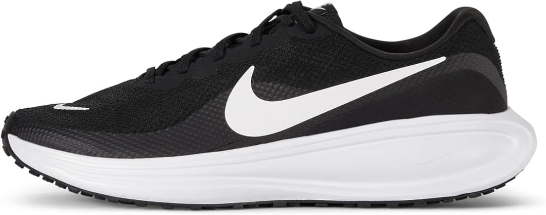 Nike Men's Revolution 8Sneaker