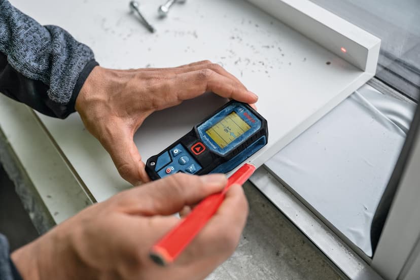 Bosch Télémètre Laser Professionnel GLM 40-31 (IP65, boîtier Absorbant Les Chocs, calculs automatiques de Longueur/Surface/Volume, écran Couleur Claire, Compatible avec la Batterie Li-ION) - 8