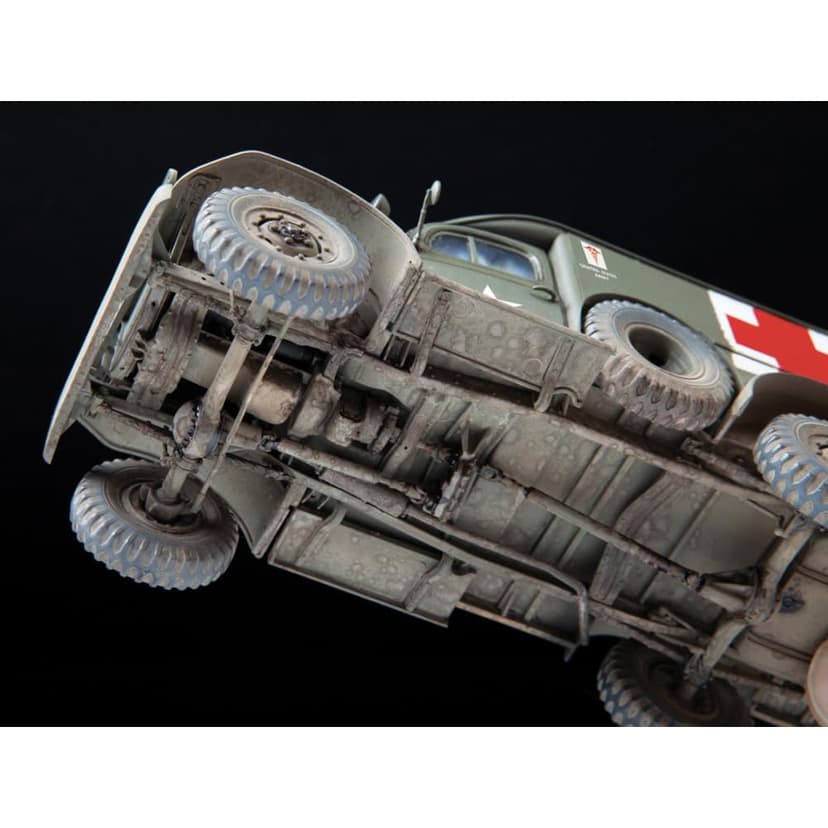 Zvezda - 1/35 WC-54 Ambulance - Plastic Model Making - Scale: 1:35 - 5