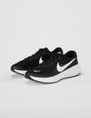 Nike Men's Revolution 8Sneaker - 6