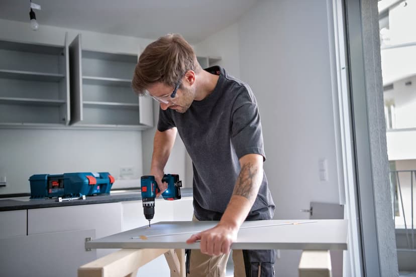 Bosch Professional GSB 18V-45 18V System Cordless Hammer Drill (Speed 1,900 min-¹, Includes 2X 2.0Ah Battery, GAL 18V-20, L-BOXX) - 7