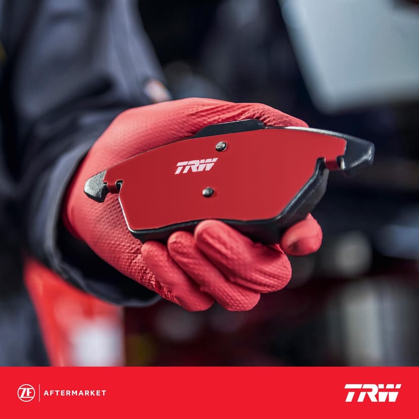 TRW GDB3617 Brake Pad Set of 4 for Nissan Kicks II (J11, J11_) 2013 - Rear Axle and other vehicles - 6