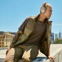 Bose QuietComfort Wireless Noise Cancelling Headphones, Bluetooth Over Ear Headphones with Up To 24 Hours of Battery Life, Sandstone - Limited Edition - 3