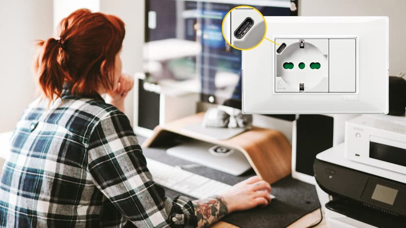 Vimar 14210.USB Plana prise 2 modules SICURY 2P+T 16 A 250 V universel standard italien P40 et sortie USB type C 5V et 3 A pour une charge rapide, blanc - 3