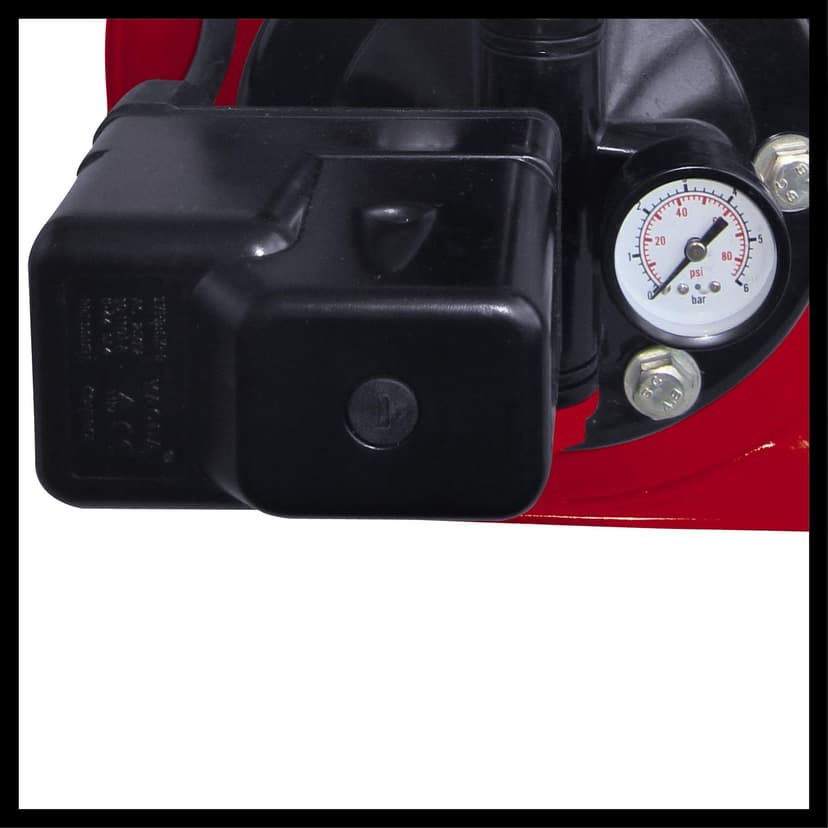 Einhell Groupe de surpression GC-WW 6538 Set (650 W, Hauteur d'aspiration 8 m, Câble d‘alimentation 1,4 m, Interrupteur à pression) Livré avec tuyau d'aspiration 7 m - 4