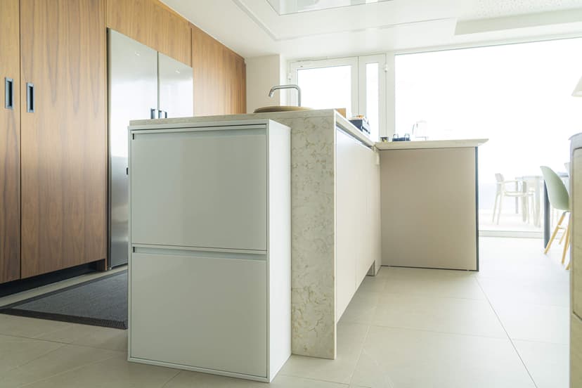 ARREGUI Basic CR601-B2 Poubelle de Recyclage Cuisine 4 Bacs | 23+11+17+17 L (68 L) | Poubelle de Tri Sélectif 4 Rangements | Meuble Poubelle en Acier 4 Seaux | avec Seau de 23L pour Emballages | blanc - 5