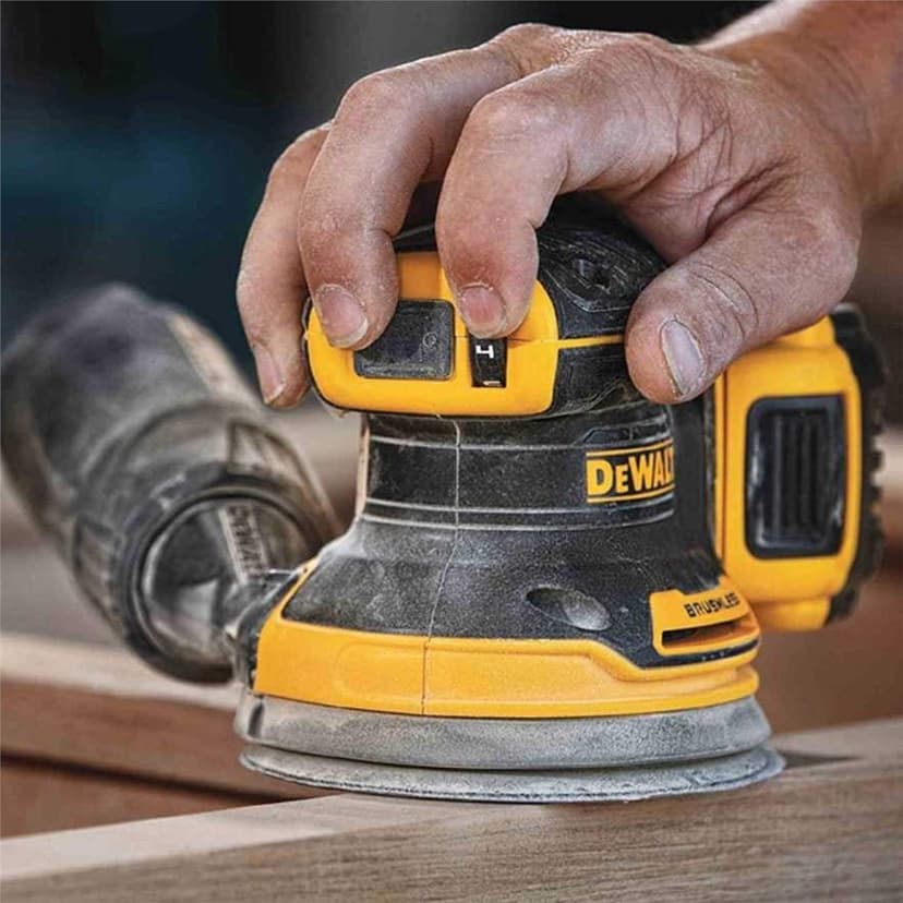 DEWALT DCW210P2-QW Sandpaperdora Rotorbital Sin Escobillas XR 18v Con 2 Baterias Li-ion 5.0ah for DIYers & professionals, made for cutting and finishing jobs, 18v, 5.0ah, single unit - 6