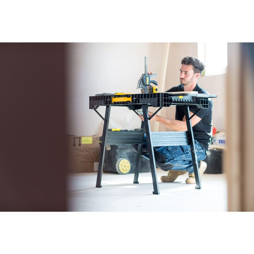 STANLEY Établi pliant FATMAX Express - Surface de travail portable avec capacité de charge de 450 kg, compatible avec les pinces, poids de 10 kg, FMST1-75672 - 3