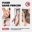 tesa Moustiquaire Aimantée Impénétrable - Filet Anti-insectes Volants et Araignées pour Portes de Balcon et de Terrasse - Montage Simple, Sans Perçage - 2,1 m x 0,9 m - 5