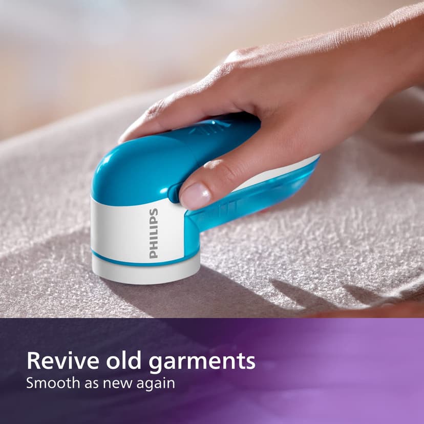 Philips Fabric Shaver, Removes Fabric Pills, Suitable for All Garments, Large Blade Surface, Cleaning Brush, Includes Batteries, Blue (GC026/00) - 4