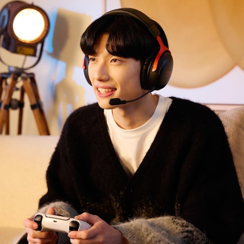 HyperX Cloud III S – Casque de Jeu sans Fil, multiplateforme, 2,4 GHz, Bluetooth, autonomie Jusqu’à 120 Heures, 2,4 GHz, transducteurs inclinés de 53 mm, Microphone détachable de 10 mm – Noir-Rouge - 9