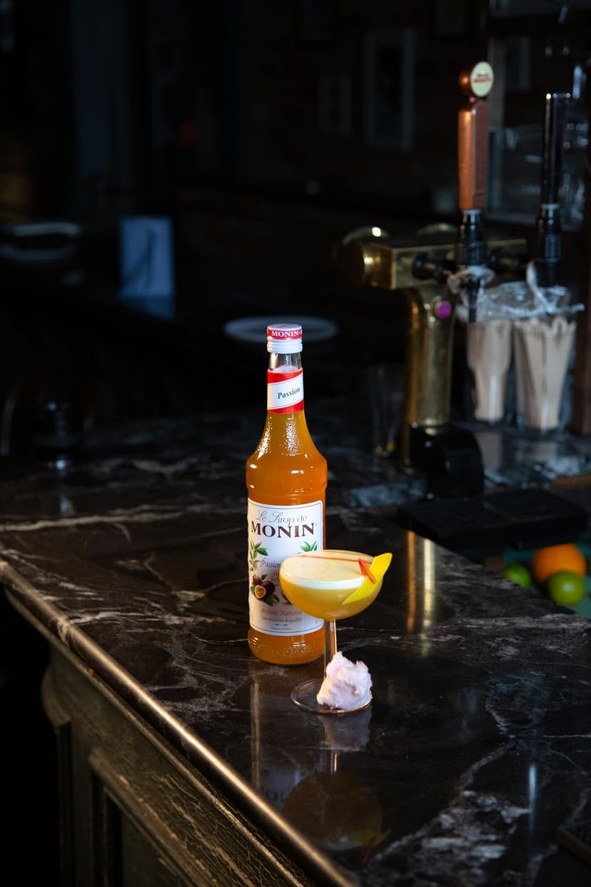 Monin, Bourges le sirop de Monin sirop Fruit de la Passion (Fruit de la Passion), 1000 - 2