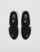 Nike Men's Revolution 8Sneaker - 5