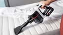 Bosch Electroménager Unlimited 7, BBS711W, aspirateur Balai, autonomie de 40 Min, Brosse motorisée avec éclairage LED, Batterie 3.0 Ah Power for All, Tube Flexible, Poids léger, Accessoires, Blanc - 7