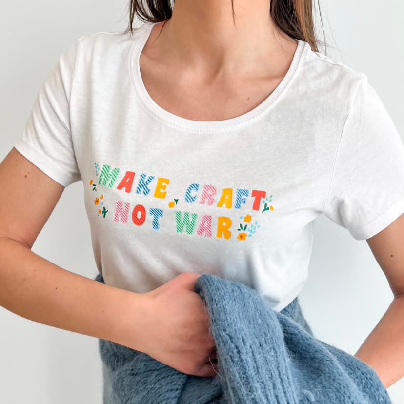 Siser Juliet® Starter Pack - Includes the Juliet High Definition Cutting Plotter, as well as thermo-transferable cutting and printable films, stickers, and accessories - 4