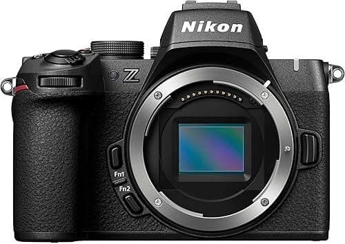 Nikon Hybride Z 50II, boitier Nu, capteur APS-C 20,9 MP, vidéo 4K jusqu'à 30 i/s, écran Tactile et orientable, viseur Lumineux