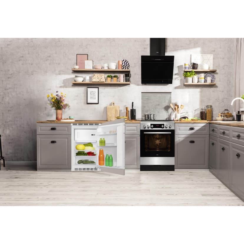 Amica Réfrigérateur encastrable pour réfrigérateur de 81,5 cm - Commande électronique Inverter - Compresseur - Éclairage LED - Alarme d'ouverture de porte - 5