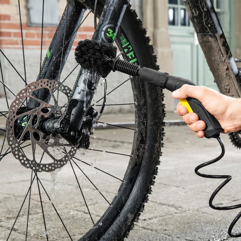 Kärcher Niederdruckreiniger Mobile Outdoor Cleaner OC 3 + Bike Akku (1.680-017.0) Gelb - 3