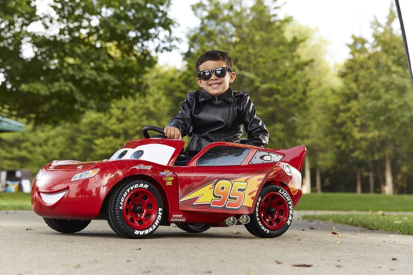 Huffy Disney Cars Lightning McQueen Electric Ride On Car - 6v Battery Powered Motorised Car Fun + Sounds + Lights, Red - 2