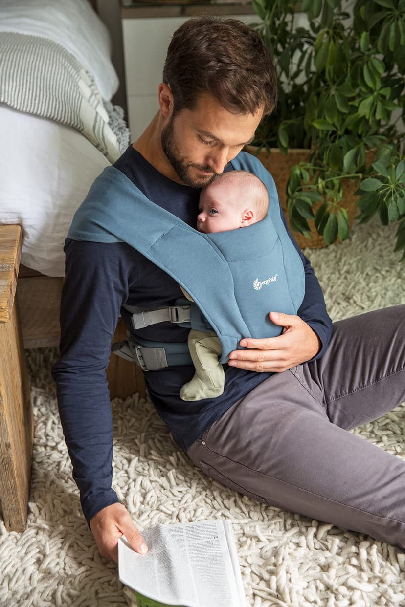 Ergobaby Embrace Baby Carrier for Newborns from Birth, Extra Soft & Ergonomic with Head Support, Oxford Blue - 7