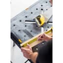 STANLEY Établi pliant FATMAX Express - Surface de travail portable avec capacité de charge de 450 kg, compatible avec les pinces, poids de 10 kg, FMST1-75672 - 2