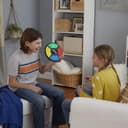 Hasbro Gaming Simon Classique, Jeu de Mémoire Électronique pour Enfants et Familles, dès 8 Ans, avec Sons et Lumières, Taille Compacte, Jeux de Voyage, Famille et Entre Amis - 4