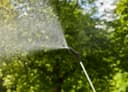 Gardena Pressure Sprayer 5 l EasyPump: Battery pressure sprayer with integrated foot tread, telescopic lance including locking function, shoulder strap and nozzle protection (11136-20) - 7