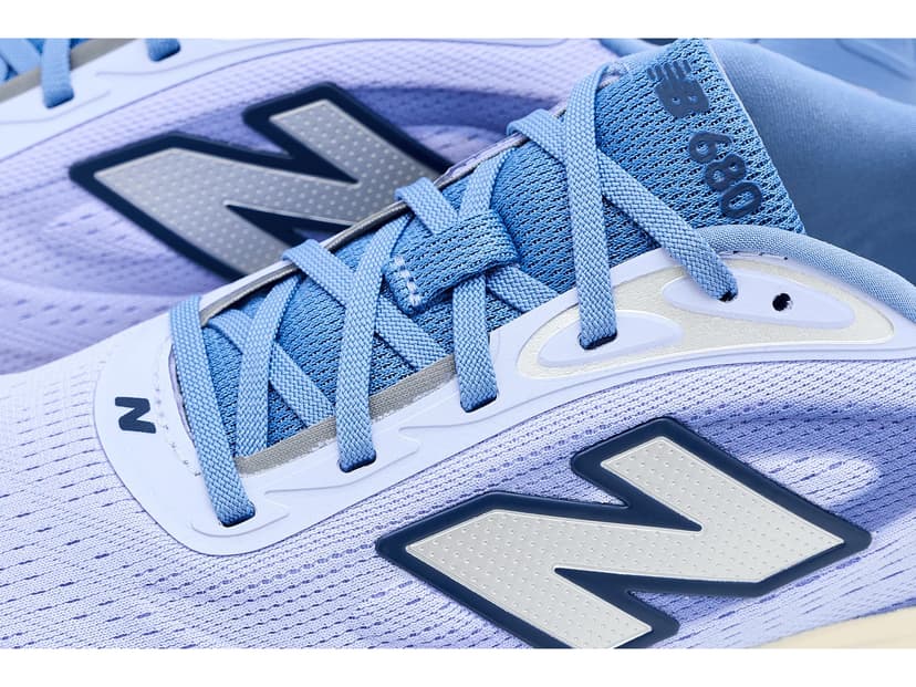 NEW Balance 680 Sneaker - 6