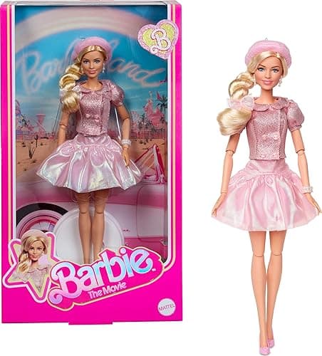 Barbie Le Film Poupée à Collectionner inspirée du Film avec Margot Robbie, avec Une Tenue composée d’Un Chemisier et d’Un Tutu Roses, Une Coiffure emblématique et des Bijoux Assortis, JBJ53