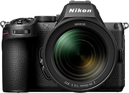 Nikon KIT Z 5II + Z 24/70mm f/4, Appareil Photo Numérique Hybride Plein Format (24,5 MP, 4K/30p, Rafale 14 i/s en RAW ou 30 i/s en JPEG, stabilisation du capteur sur 5 Axes, Double Slots SD