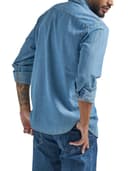 Wrangler Men's Iconic Denim Regular Fit Snap Shirt Button, Lake Wash, XXL - 2