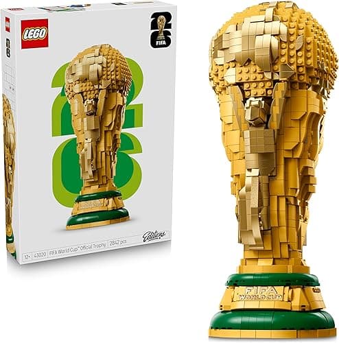 LEGO Editions Trophée Officiel de la Coupe du Monde de la FIFA - Jouet 3D - Maquette DIY avec Minifigurine Collector - Cadeau Football pour Garçon, Fille dès 12 Ans ou Adulte Fan de Sport 43020