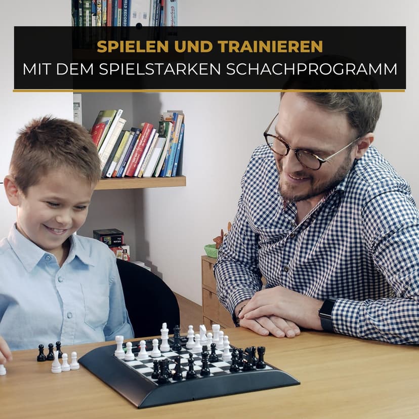 MILLENNIUM ChessGenius M810 - Jeu d'échecs électronique avec Le Logiciel mondialement connu de Richard Lang. l'un des Jeux d'échecs électroniques Les Plus puissants avec > 2000 ELO. - 3