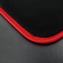 QUEMAR Tapis de voiture compatibles avec Seat Leon II 1P 2005-2012 / Kit tapis en moquette et caoutchouc sur mesure (set 2 avant + 2 arrières) / broderies et couleurs personnalisées (2 broderies, bord rouge) - 2