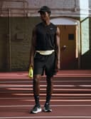 Nike Men's Revolution 8Sneaker - 2