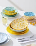 vancasso SELENE Assiettes Service de Table pour 6 Personnes, 24 Pièces, Vaisselle en Porcelaine Pastel - 6 Assiette Plate, à Dessert, Creuses et Bols - Adapté au Micro-Ondes - Style Floral Coloré - 7