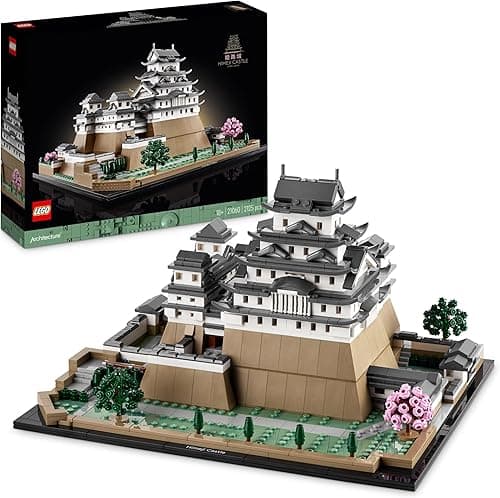 LEGO Architecture Himeji Castle Set, Landmarks Collection Model Building Kit for Adults, Gift Idea for Fans of Creative Gardening and Japanese Culture, Includes Buildable Cherry Blossom Trees 21060