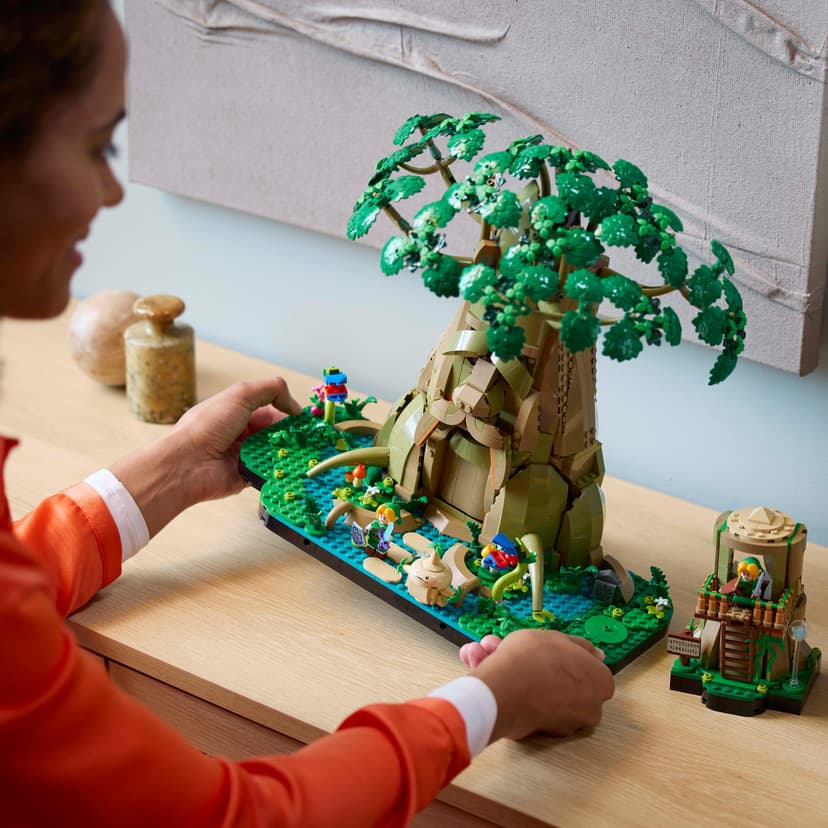 LEGO The Legend of Zelda Vénérable Arbre Mojo 2-en-1 - Kit de décoration Collector - Princesse Zelda & 3 minifigurines de Link - Set de Construction pour Adulte - Cadeau pour Fans de Jeux vidéo 77092 - 9
