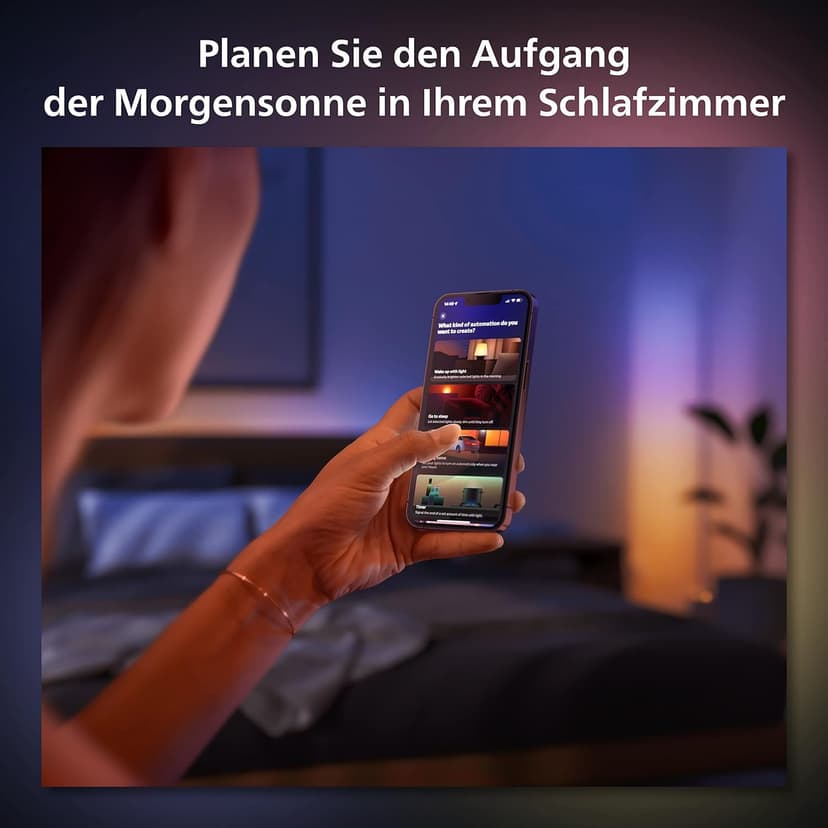 Philips Hue White and Color Ambiance, lampadaire Gradient Signe, base ton bois, compatible Bluetooth, fonctionne avec Alexa, Google Assistant et Apple Homekit - 8