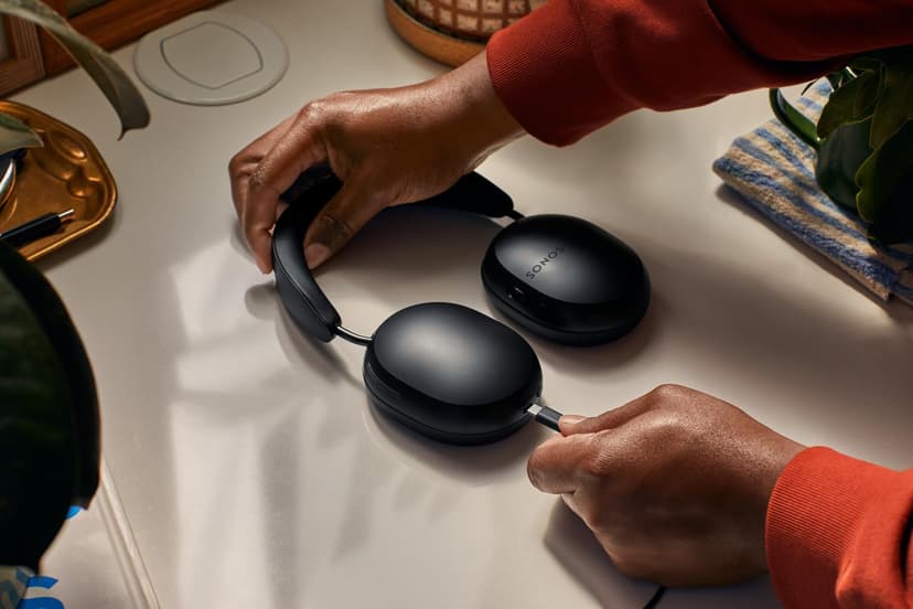 Sonos Ace - Noise Cancelling Wireless Bluetooth Headphones - Up to 30 hours battery life - Spatial Audio - Dynamic Head Tracking - Black - 4