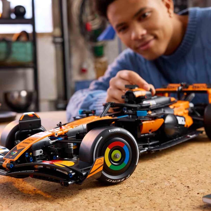 LEGO Technic McLaren MCL39 F1 Car Model Kit for Adults - Collectible Formula 1 Building Set w/ V6 Engine, Differential & DRS Activator - Gift Idea for Racing & Motorsport Fans - 42228 - 2