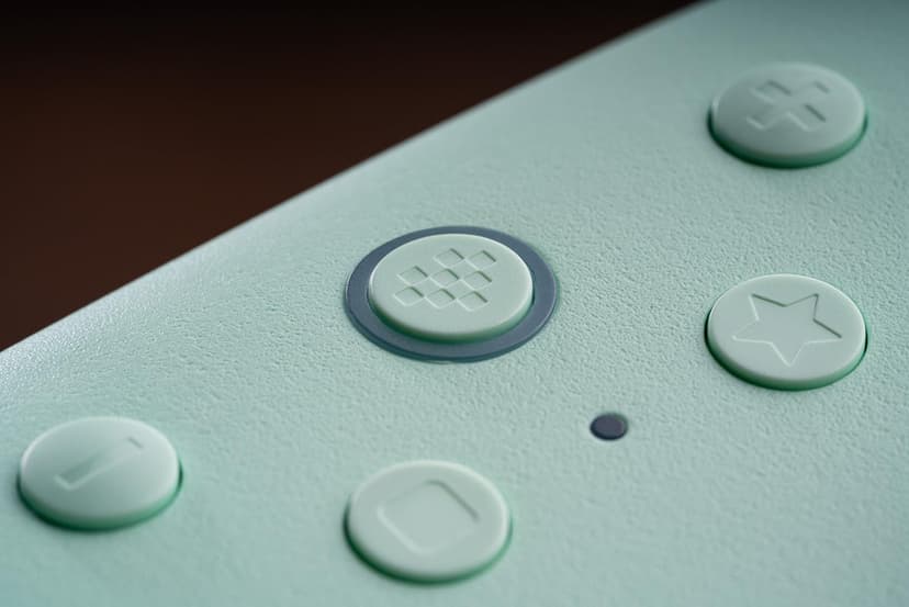 8Bitdo Ultimate 2C Wired Controller for Windows PC and Android, with 1000Hz Polling Rate, Hall Effect Joysticks and Hall Triggers, and Remappable L4/R4 Bumpers (Green) - 6