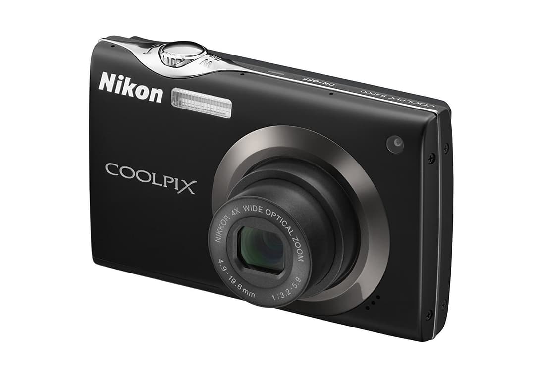 Nikon Coolpix S4000 Digital Camera 12 Megapixels 4x Wide Angle Zoom 7.5 cm (3 Inch) Touchscreen Black