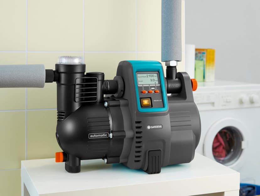 Gardena Station de pompage 5000/5E LCD Comfort : pompe domestique, économie d'énergie, débit 5 000 l/h, moteur 1 300 W avec protection thermique, protection contre la marche à sec (1759-20) - 3