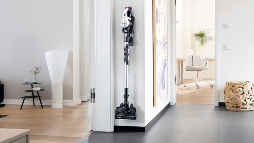 Bosch Electroménager Unlimited 7, BBS711W, aspirateur Balai, autonomie de 40 Min, Brosse motorisée avec éclairage LED, Batterie 3.0 Ah Power for All, Tube Flexible, Poids léger, Accessoires, Blanc - 8