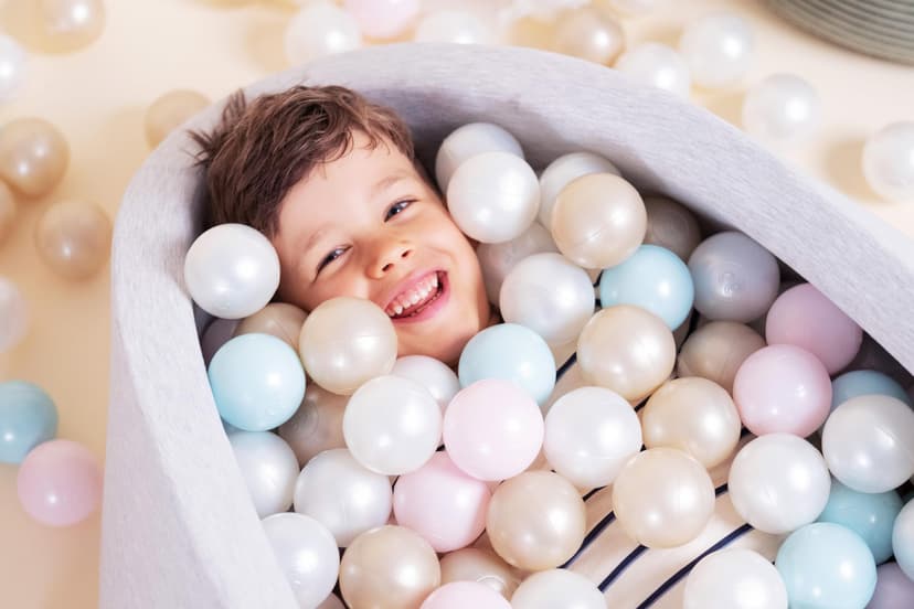 Misioo Smart Ball Pool for Children's Room – 200 Balls – Toy – Machine Washable, Oeko-Tex Certified – 90 x 30 cm, Light Grey – Blue/Yellow/Light Blue - 2