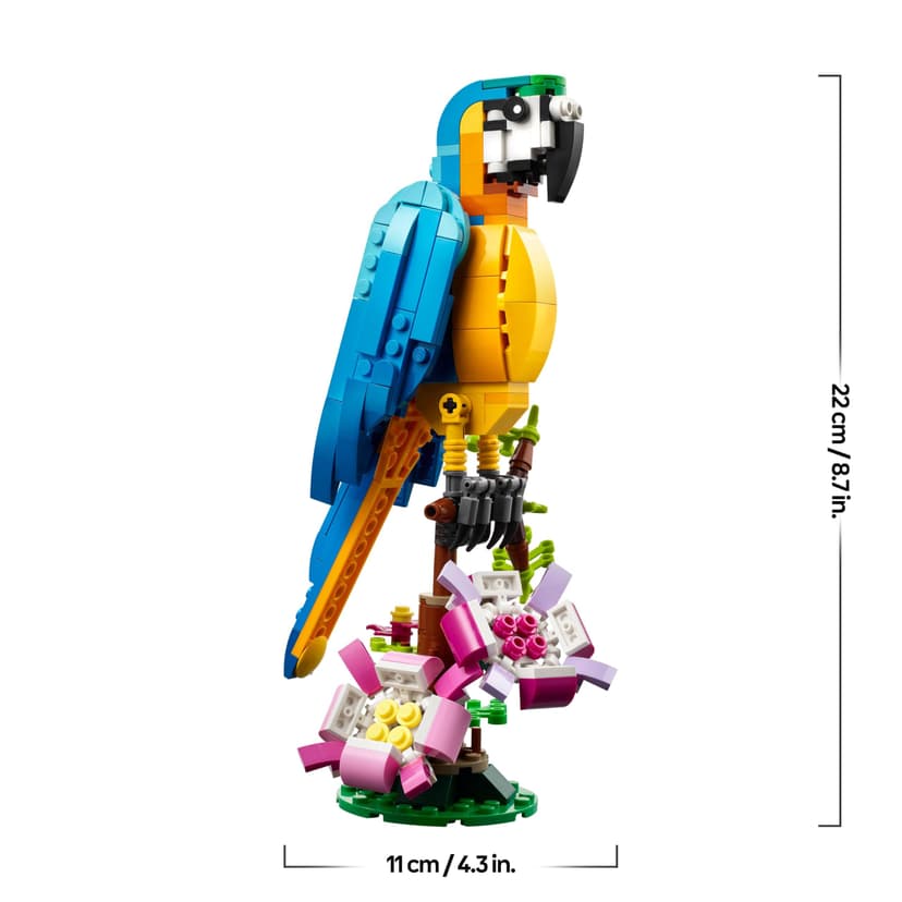LEGO Creator 3 in 1 Exotic Parrot to Frog to Fish Animal Figures Building Toy, Creative Toys for Kids Aged 7 and up 31136 - 9