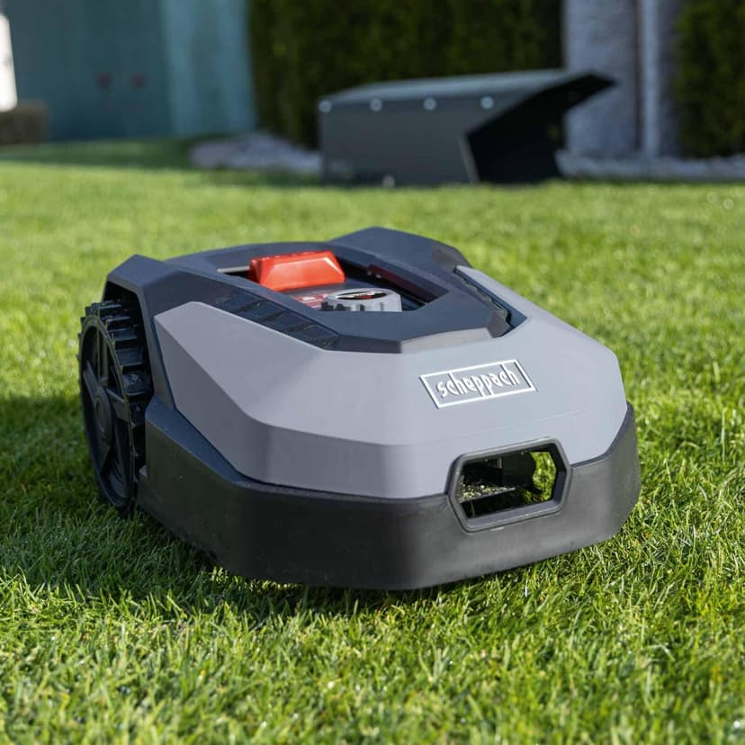 Scheppach RoboCut XXL900 | Largeur de Coupe 18cm | Hauteur de Coupe 20-60 mm | Détecteur de Pluie | WiFi & BT | Contrôle par App | Pente de 35% | avec Station, 9 Lames, 170m de câble & 230 Crochets - 2